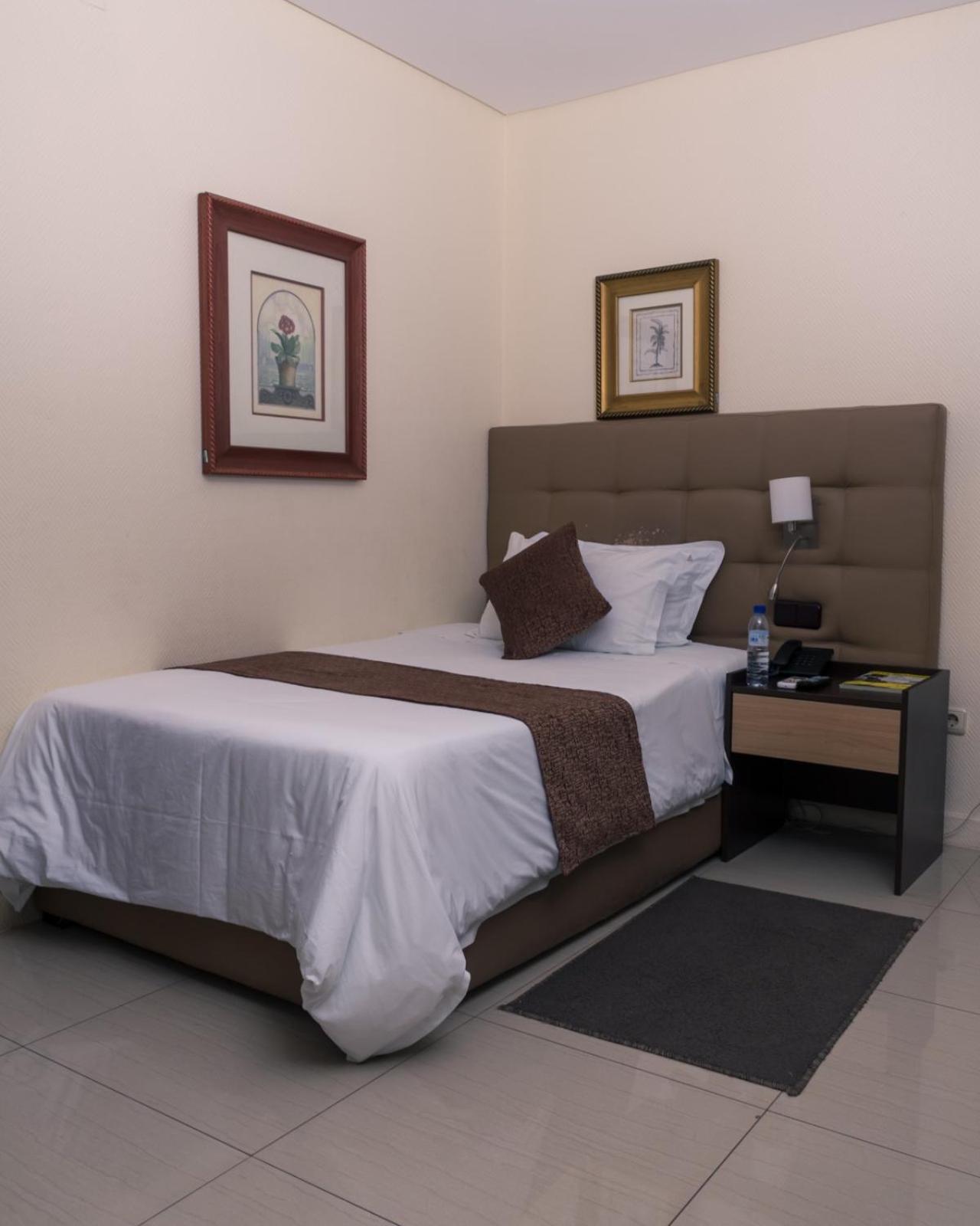 Hotel Monte Carlo Maputo Exteriör bild