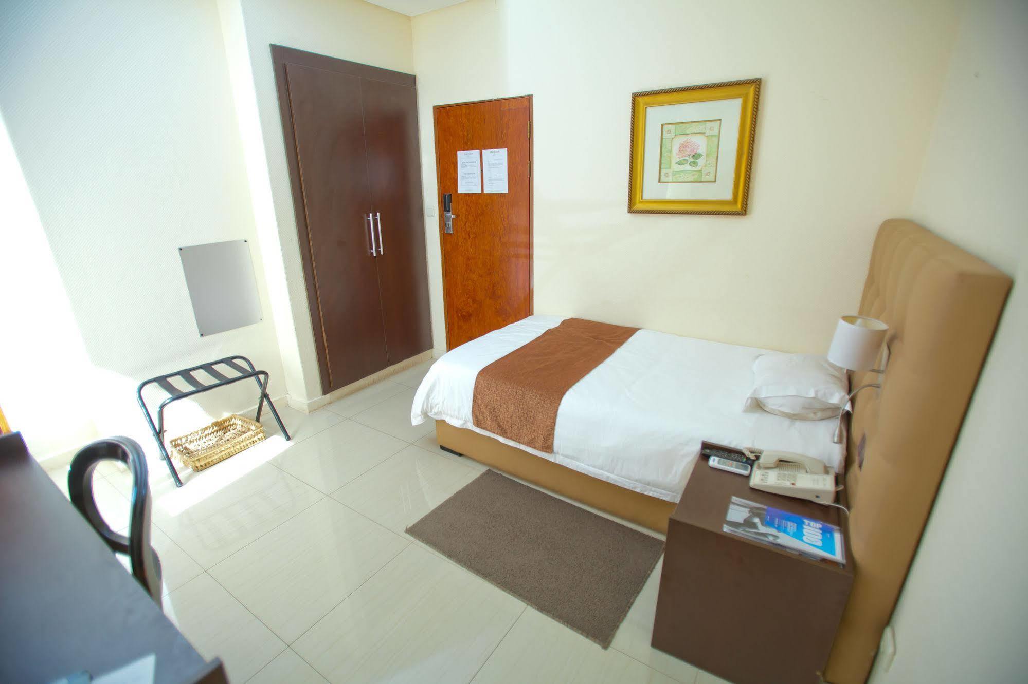 Hotel Monte Carlo Maputo Exteriör bild