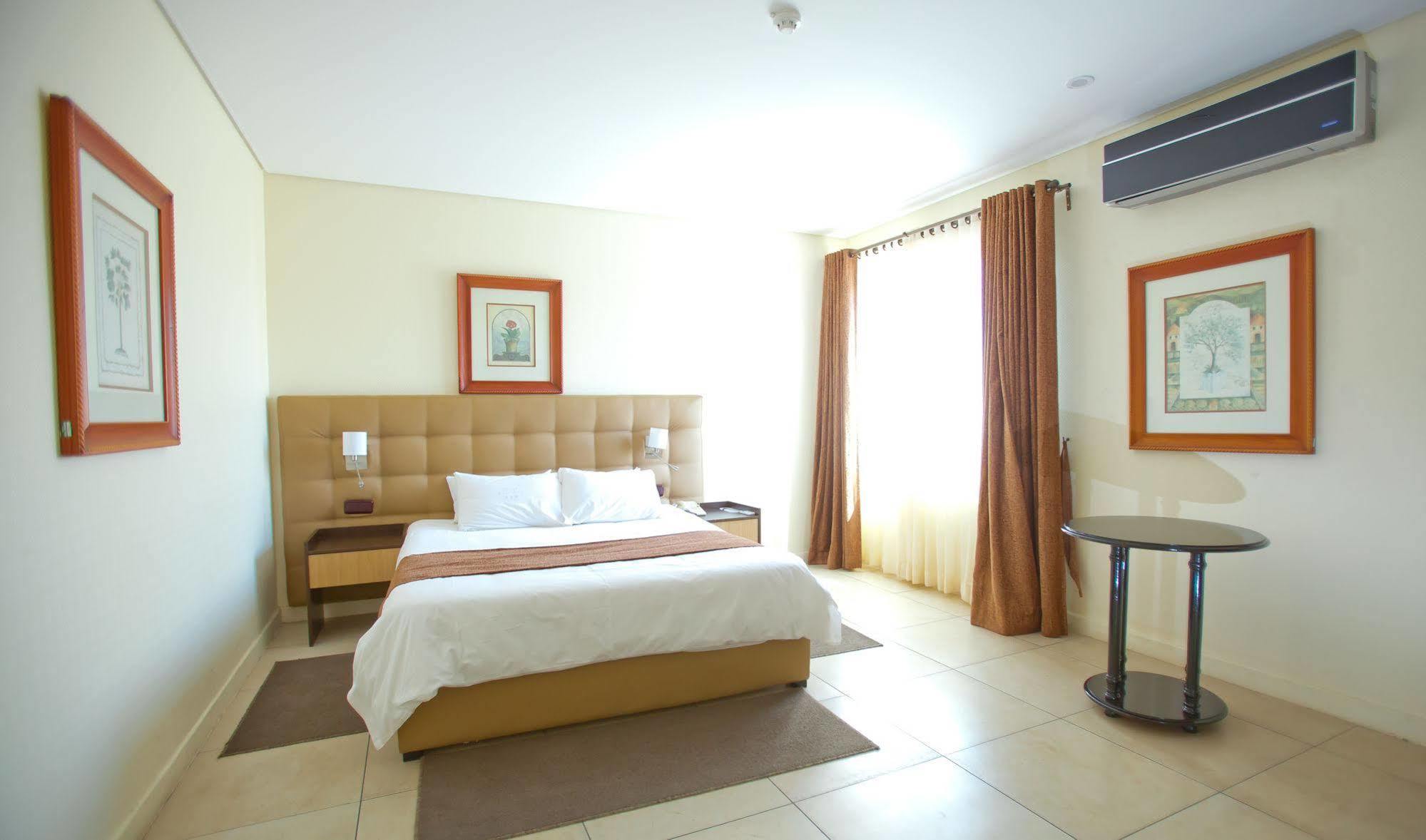 Hotel Monte Carlo Maputo Exteriör bild