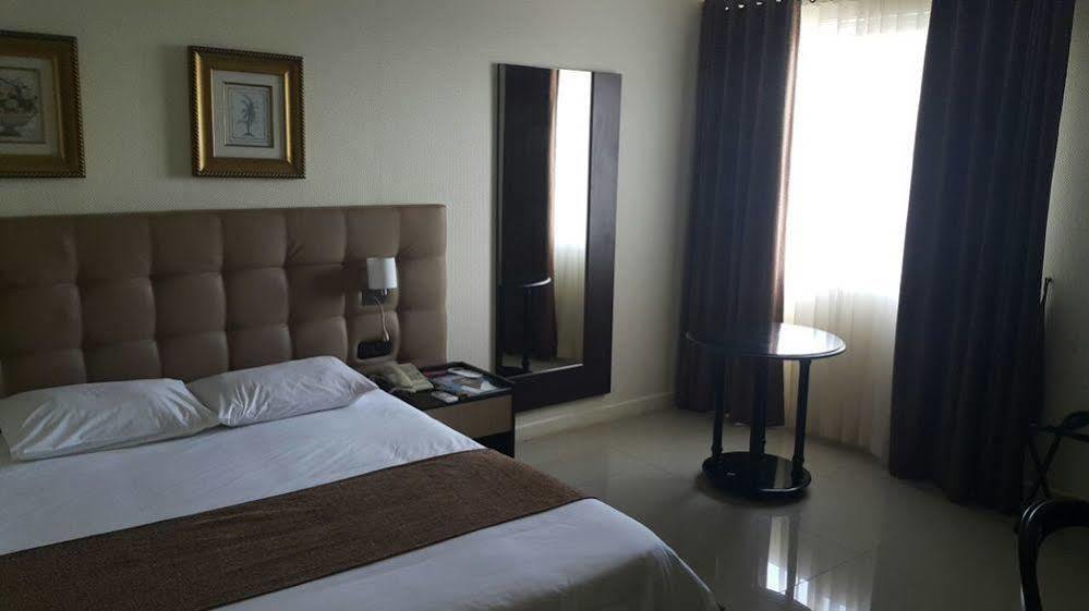 Hotel Monte Carlo Maputo Exteriör bild